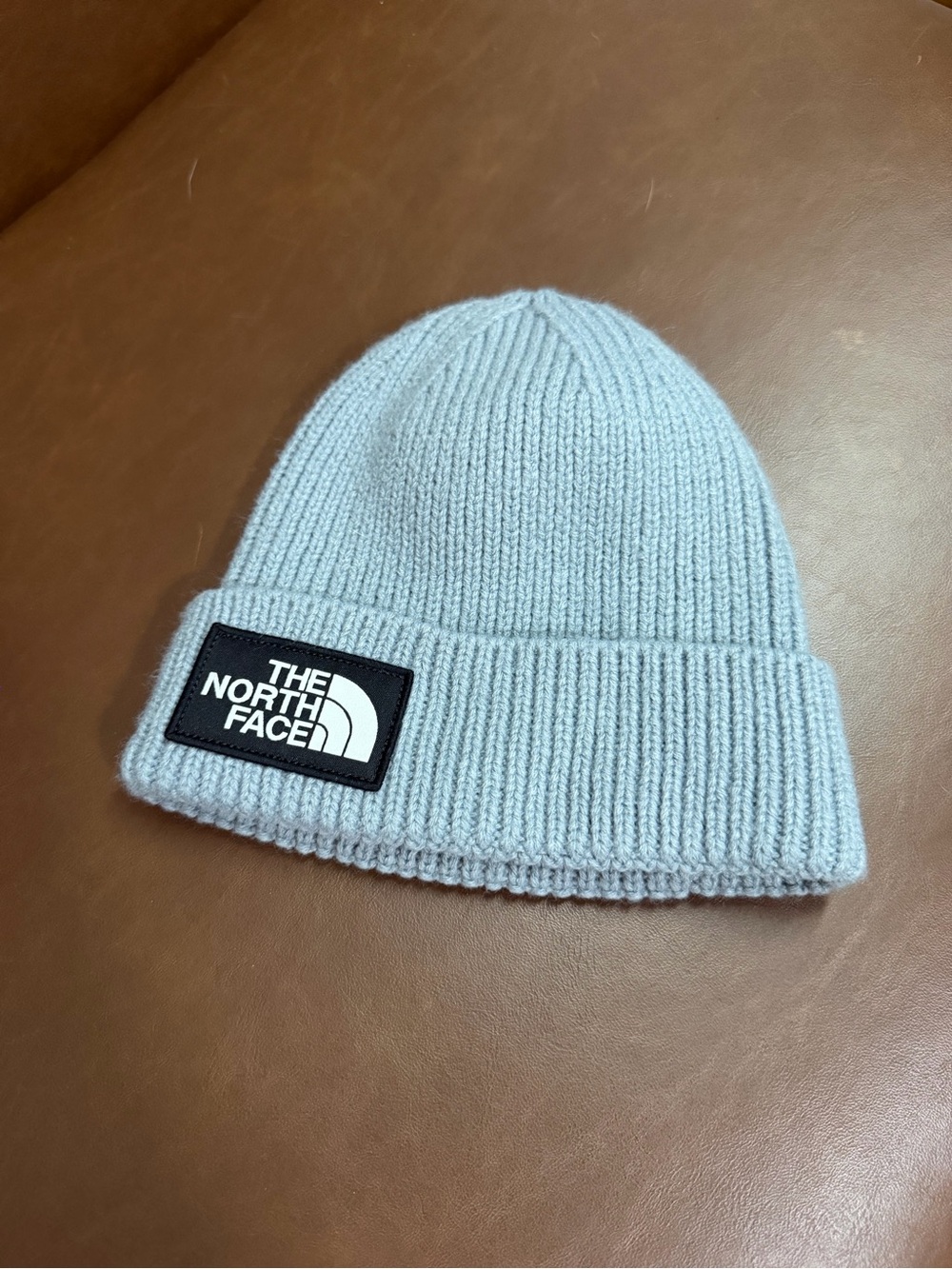 The North Face Pale Gray Ribbed Cuffed Beanie